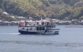 Sightseeing-Bootsfahrt in der Ine-Bucht, Kyoto