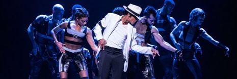 MJ - The Life Story of Michael Jackson