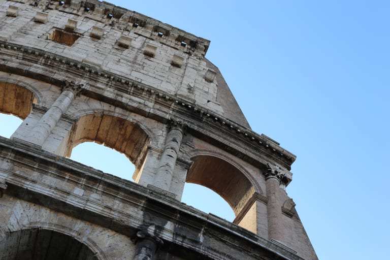 Front view of the Colosseum| ©Unsplash