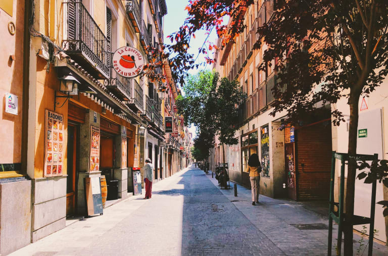 夏日的 Malasaña