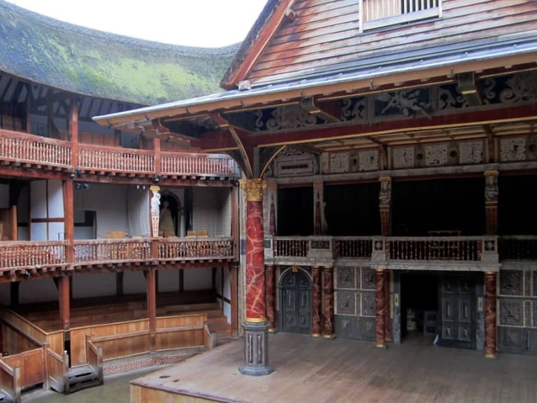 Interiör Shakespeare's Globe Theatre| ©David Stanley