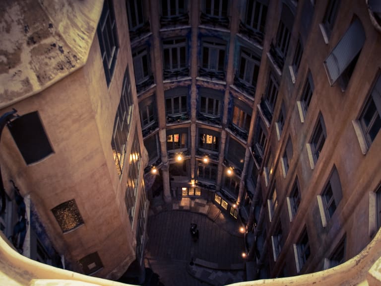 從屋頂觀看庭院| ©Feliciano Guimarães