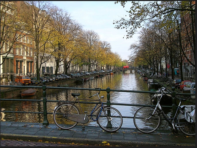 Singel Canal 位於 Negen Straatjes 內。| ©Steve Jones