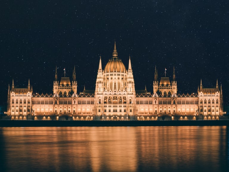 匈牙利國會夜景| ©Héctor Martínez