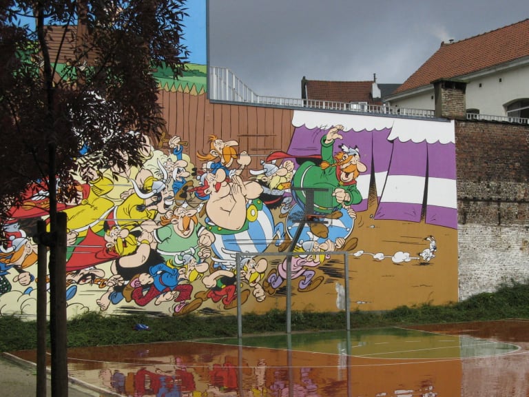 布魯塞爾街頭的 Asterix 和 Obelix 壁畫| ©Suvodeb Banerjee
