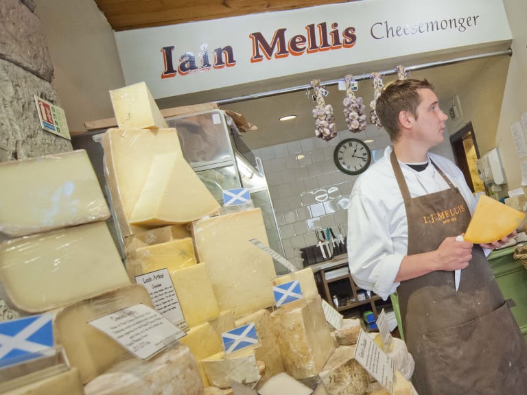 Typical Scottish cheeses by I.J. Mellis Cheesemonger| ©Scottish Government