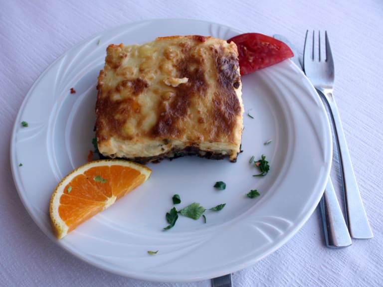 品嚐希臘傳統 moussaka| ©Shadowgate