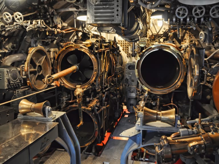 美國海軍戰鬥艦弓鰭號（USS Bowfin）內| ©Matthew Dillon