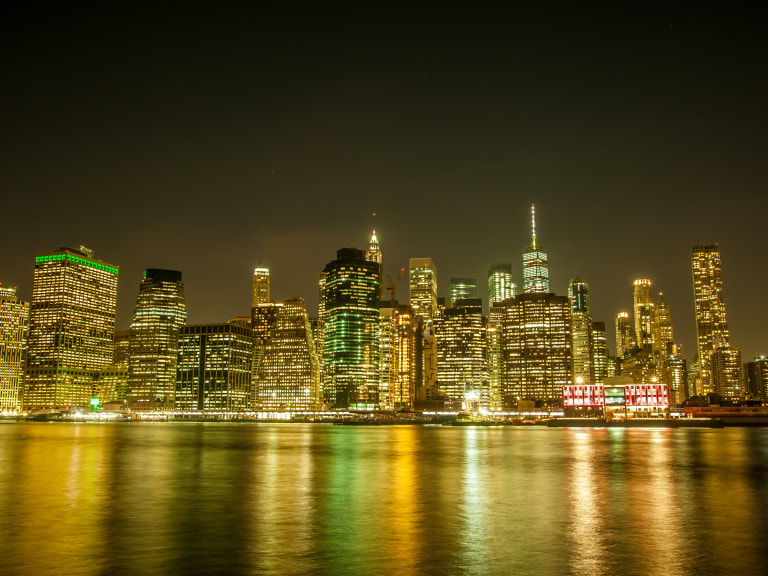 金融區夜景| ©James Howard
