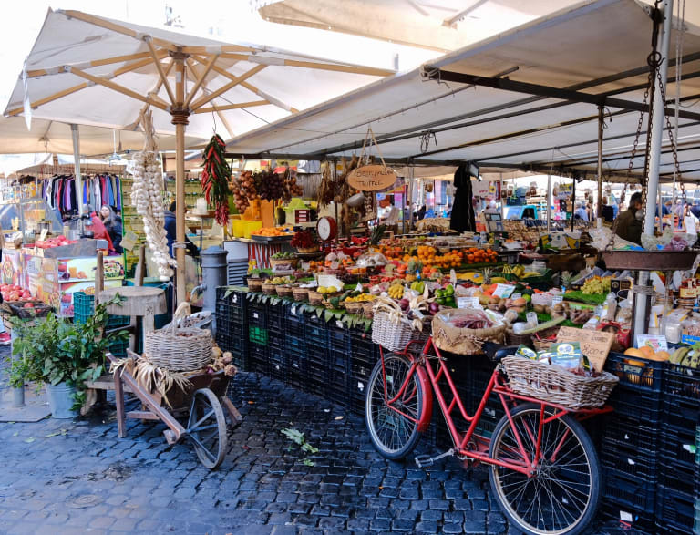 Campo dei Fiori 市集的農產品| ©Joanne Clifford