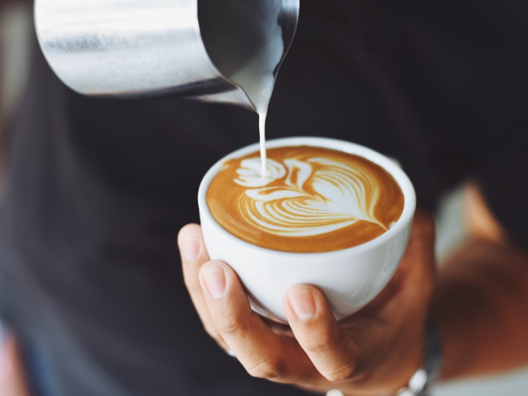 Förbereda en kaffe| ©Chevanon Photography