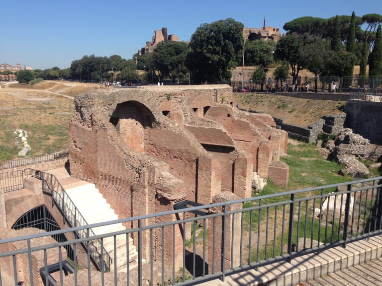 Getting a closer look at the Circus Maximus| ©Philip Mallis