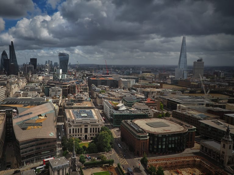 從倫敦眼觀看 The Shard| ©Ștefan Jurcă