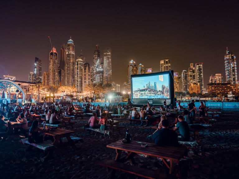 Film im Dubai Zero Gravity| ©Alice Holtham