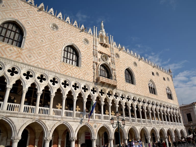 Doge’s Palace, Venice| ©meeekn