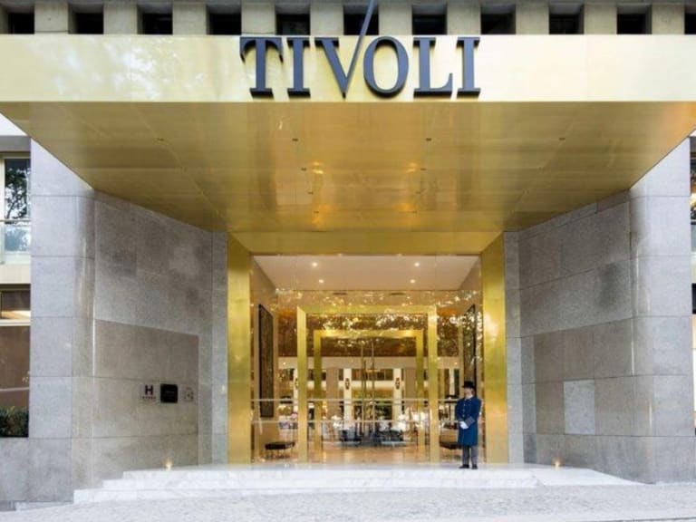 Tivoli 旅館入口| ©janblan