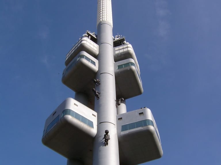 日茨科夫電視塔| ©Norbert Požár