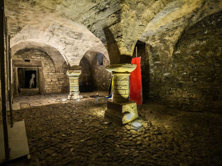 Kellergewölbe der tschechischen Hauptstadt| ©Ouael Ben