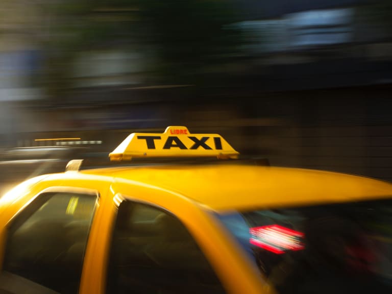 Taxi| ©Rodolfo Clix