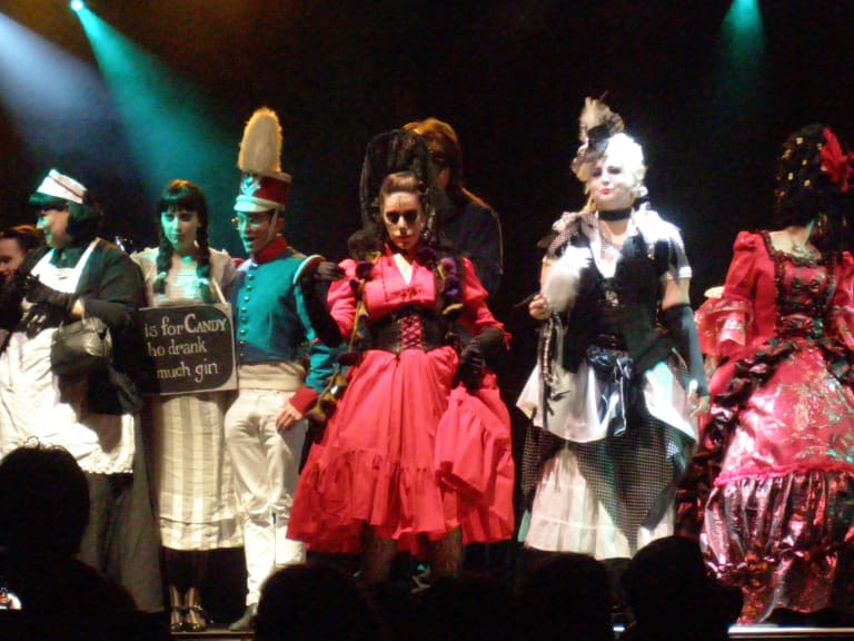 在 Zombie Burlesque| ©May S. Young