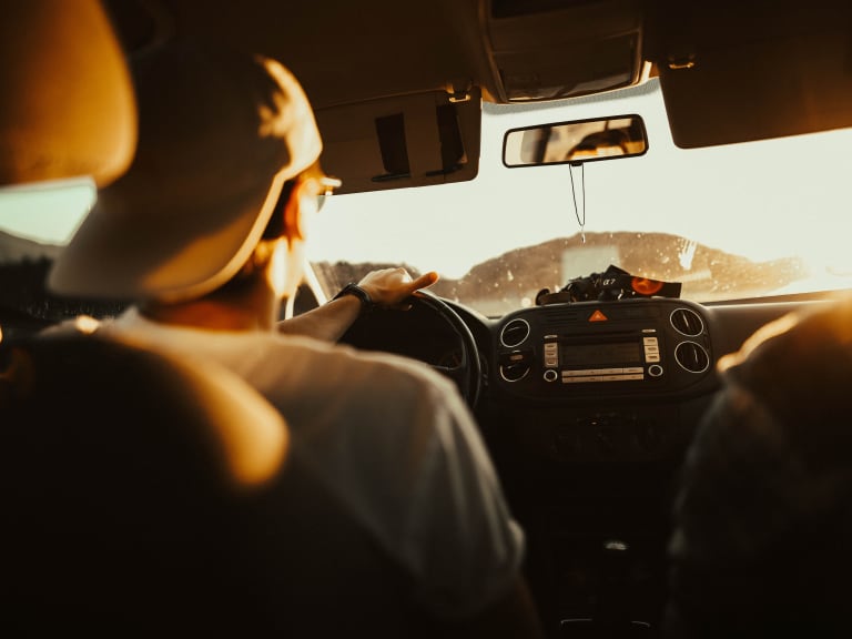 Transfer by car| ©Tobi