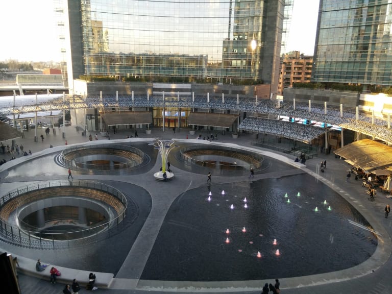 Piazza Gae Aulenti| ©Dexterino86
