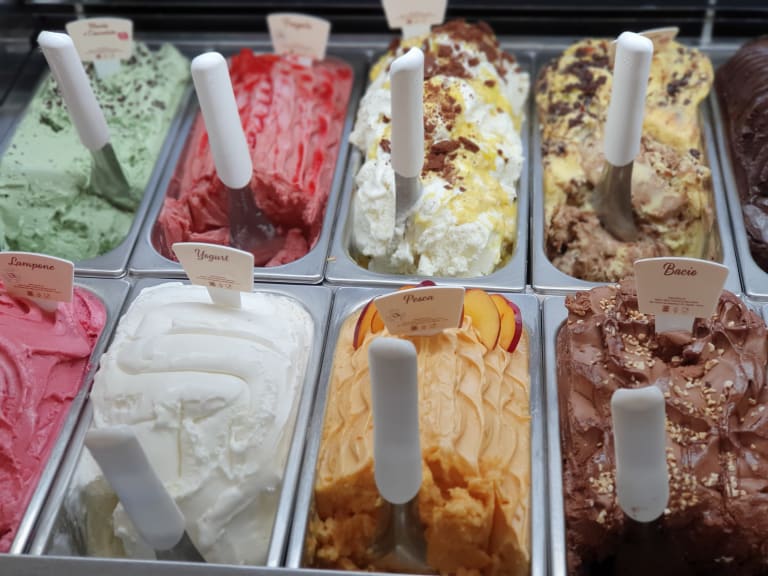Ice cream| ©Lama Roscu