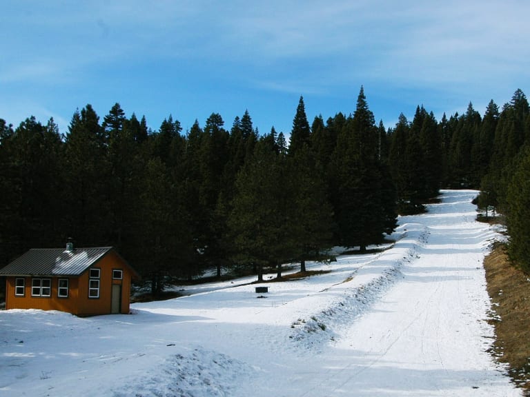 Skiing at Blue Hills| ©Bureau