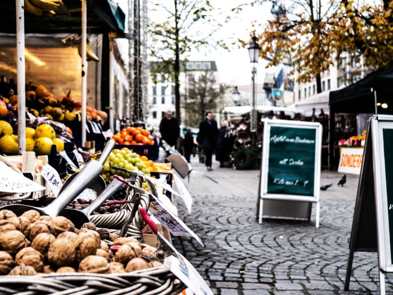 Viktualienmarkt 的商店| ©Marcus Brown