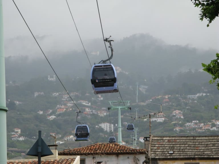 Cable car to the Botanical Garden| ©Leo-setä