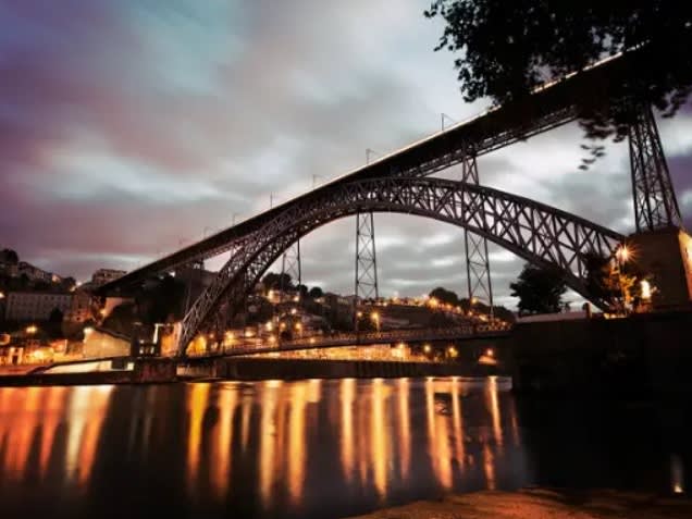 Dom Luís I 橋| ©Nomada