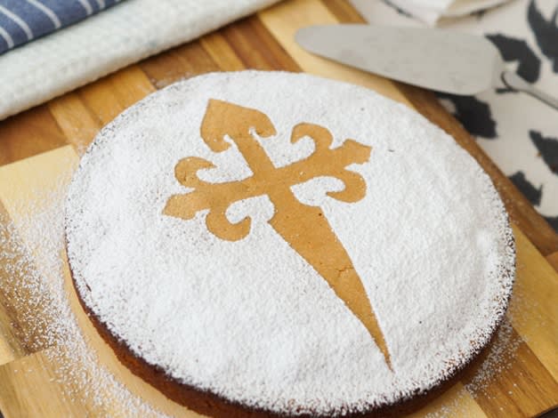 Traditional Santiago cake.| ©Konstantine