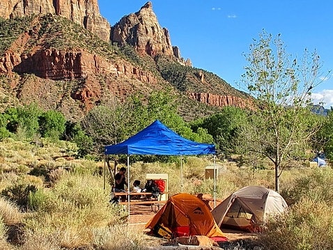 山间帐篷| ©Al_HikesAZ
