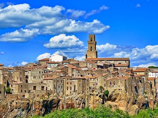 Pitigliano 鎮的景色| ©Giovanni Piras