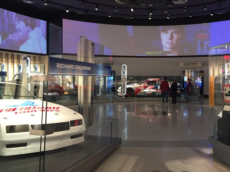 Galeria sław sportów motorowych| ©Mark Evans