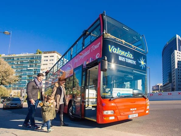 Valencia Tourist Bus| ©Viator