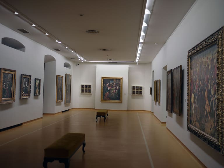 Museo delle Belle Arti delle Asturie| ©Jusotil_1943