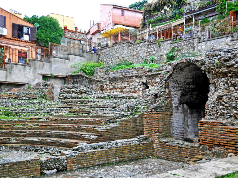 Odeon 劇院| ©Dennis Jarvis