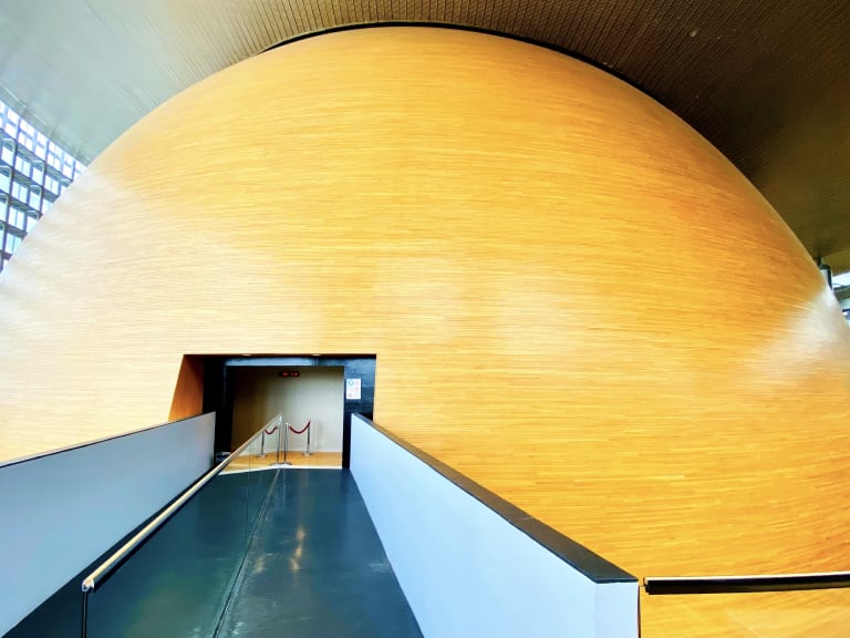 Inside the Parliament| ©Robin Haettich