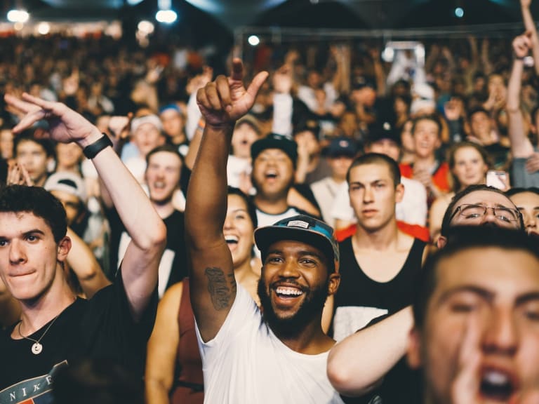Persone al festival|© Nicholas Green