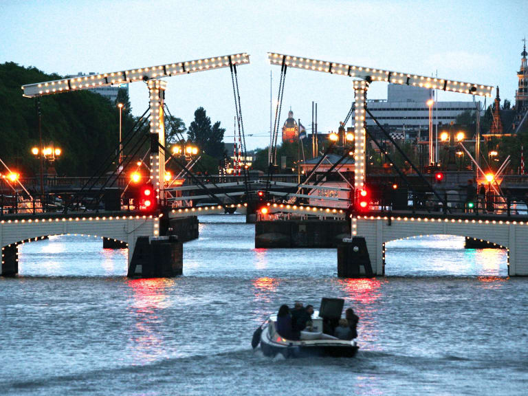 Magere Brug 大橋| ©Dimitry B.