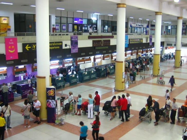 Inside the airport| ©thalia kamarga