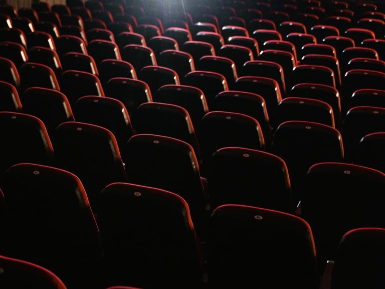 krzesła teatralne|©Tima Miroshnichenko