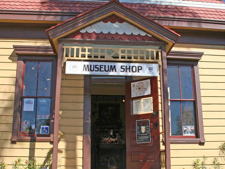Whaley House - 博物館商店|©Driven to Capture 2