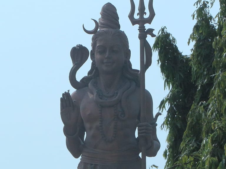 Mangal Mahadeva Birla Kanan | ©lameato feliz
