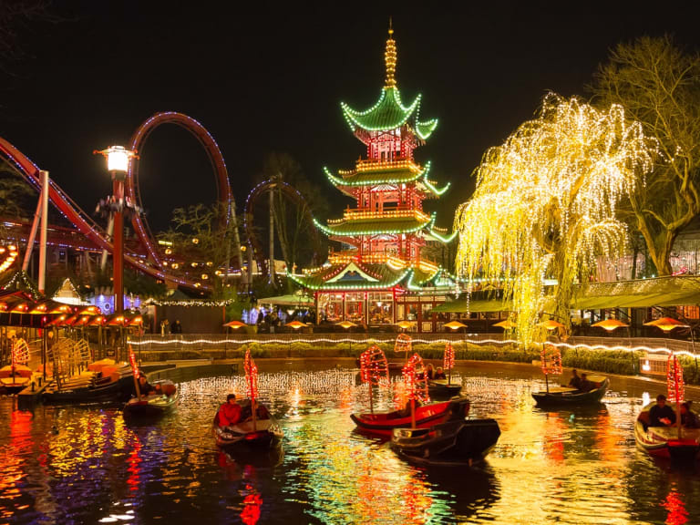 燈火璀璨的公園|©Max