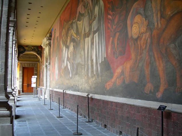 Museum Antiguo Colegio de San Ildefonso| ©Tan