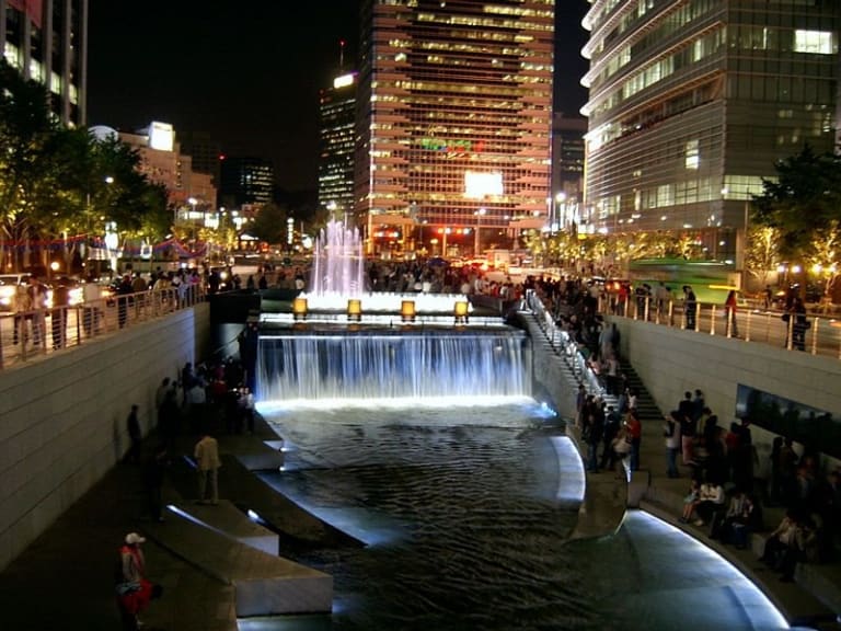 乙支路夜景| ©Seoul Guide Korea