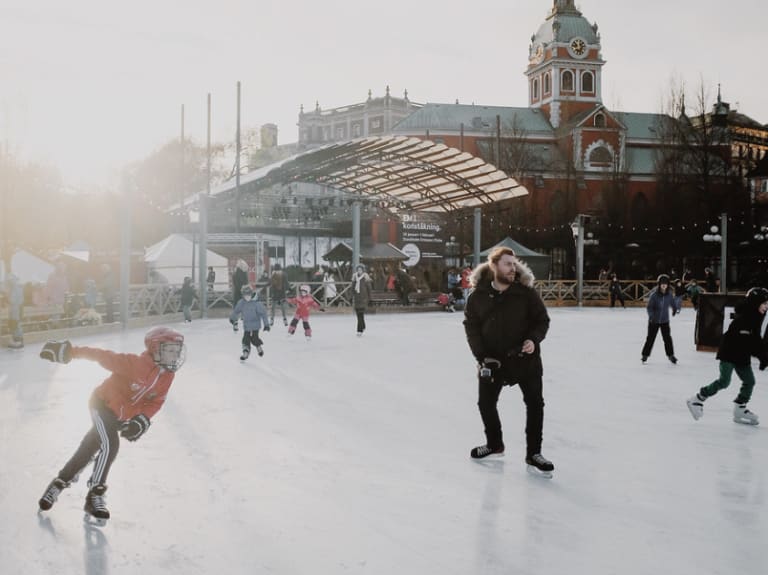 在 Kungsträdgården 滑冰| ©Mikael Westman