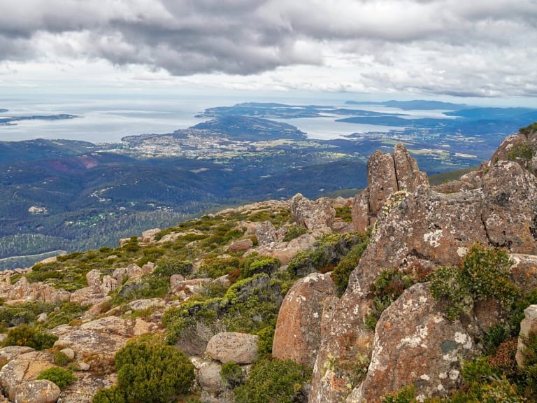 Hobart from Mount Wellington|©Anh Dinh